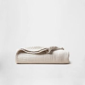 Silk & Snow King Coverlet Blanket